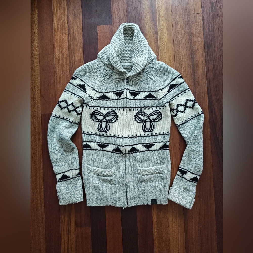 Aritzia TNA Lambswool Sweater Sea to Sky XS
